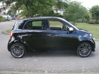 Used Smart ForFour 90 HP (66 kW) 2017 Black Hatchback