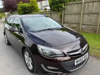 Used Vauxhall Astra SRi 115 HP (84 kW) 2012 Brown Estate