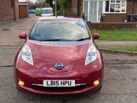 Used Nissan Leaf Tekna 80 kW (109 HP) 2015 Red Hatchback
