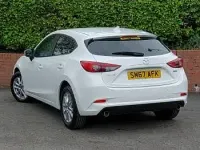 Begagnad Mazda 3 120 HK (88 kW) 2017 Vit Halvkombi