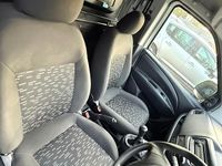 Second-hand Vauxhall Combo 95 CP (69 kW) 2017 Alb Monovolum