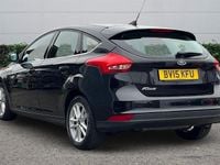 Used Ford Focus Zetec 125 HP (91 kW) 2015 Black Hatchback
