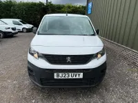 Used Peugeot Partner Premium 131 HP (96 kW) 2023 White MPV