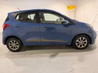 Used Hyundai i10 Premium 87 HP (63 kW) 2015 Blue Hatchback