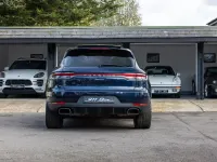 Used Porsche Macan 245 HP (180 kW) 2019 Blue SUV