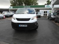 Gebraucht Vauxhall Vivaro Edition 100 PS (73 kW) 2020 Weiß Van / Kleinbus