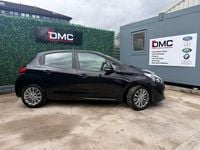 Used Peugeot 208 Signature Sky 2019 Black Hatchback