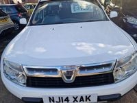 Used Dacia Duster Lauréate 110 HP (80 kW) 2014 White SUV