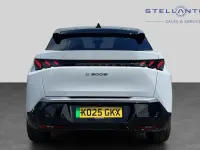Used Peugeot e-3008 GT 152 kW (207 HP) 2025 White SUV