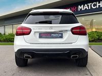Used Mercedes GLA180 Urban 122 HP (89 kW) 2019 White SUV