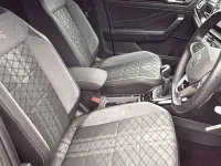 Usado VW T-Roc R-line 150 HP (110 kW) 2023 Cinzento SUV