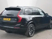 Usado Volvo XC90 Ultra 250 HP (183 kW) 2025 SUV