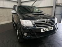 Used Toyota HiLux 171 HP (125 kW) 2012 Black Pickup