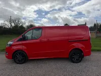 Używany Ford Transit Custom Sport 185 KM (136 kW) 2021 Czerwony Van