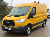 Used Ford Transit 125 HP (91 kW) 2016 Yellow Van