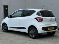 Used Hyundai i10 GO! 100 HP (73 kW) 2019 White Hatchback