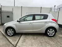 Used Hyundai i20 Comfort 99 HP (72 kW) 2009 Silver Hatchback
