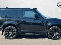 Usado Land Rover Defender HSE 249 HP (183 kW) 2022 Preto SUV