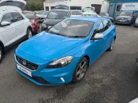 Gebraucht Volvo V40 R-Design 115 PS (84 kW) 2014 Blau Kleinwagen