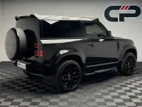 Used Land Rover Defender SE 250 HP (183 kW) 2021 Black Estate