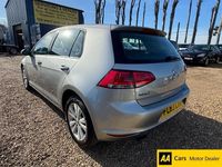 Used VW Golf VII SE 122 HP (89 kW) 2013 Silver Hatchback