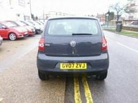 Begagnad VW Fox 2007 Halvkombi
