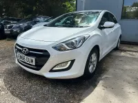 Used Hyundai i30 SE 110 HP (80 kW) 2016 White Hatchback