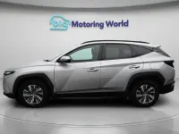 Begagnad Hyundai Tucson SE 150 HK (110 kW) 2024 Silver SUV
