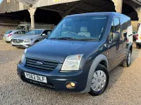 Begagnad Ford Transit Connect Trend 110 HK (80 kW) 2012 Blå Minibuss
