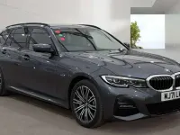 Begagnad BMW 330e M Sport 2021 Grå Kombi