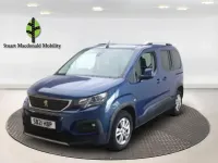 Gebraucht Peugeot Rifter Allure 131 PS (96 kW) 2021 Blau Van / Kleinbus