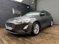 Used Ford Focus Titanium 125 HP (91 kW) 2019 Grey Estate