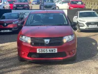 Used Dacia Sandero Ambiance 90 HP (66 kW) 2015 Red Hatchback