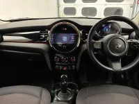 Used Mini Cooper Classic 134 HP (98 kW) 2024 Silver Hatchback