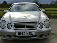 used Mercedes CLK230 Avantgarde 2dr Tip Auto 2.3