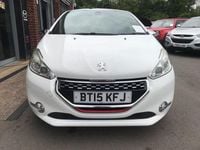 Used Peugeot 208 GTi 200 HP (147 kW) 2015 White Hatchback