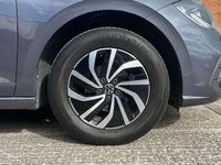 Used VW Polo Life 95 HP (69 kW) 2023 Grey Hatchback
