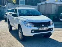 Usado Mitsubishi L200 181 HP (133 kW) 2019 Branco Pickup