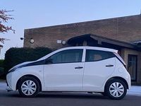 Used Toyota Aygo 2015 White Hatchback