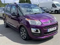 Used Citroën C3 Picasso Platinum 2017 Mauve/purple MPV