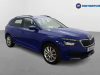 Begagnad Skoda Kamiq SE Drive 2023 Blå SUV