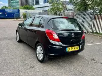 Second-hand Vauxhall Corsa 2015 Negru Hatchback