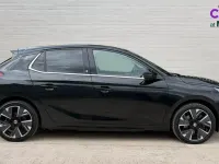 Used Vauxhall Corsa-e Elite 100 kW (136 HP) 2022 Diamond black met. Hatchback