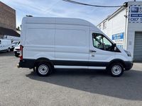 Usado Ford Transit 170 HP (125 kW) 2018 Branco Van