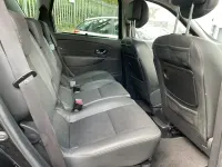 Used Renault Scénic III Dynamique 108 HP (79 kW) 2012 Black MPV