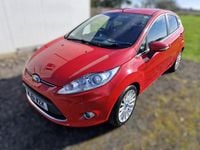 Used Ford Fiesta Titanium 94 HP (69 kW) 2011 Red Hatchback