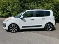 Used Citroën C3 Picasso Platinum 2017 White MPV