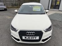 Used Audi A1 86 HP (63 kW) 2011 White Hatchback