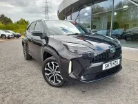 Usado Toyota Yaris Hybrid Design 2022 Negro Utilitario