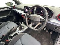 Used Seat Arona FR 113 HP (83 kW) 2025 White SUV